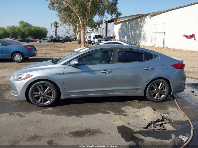 Hyundai Elantra 2017 5NPD84LF7HH081241 Image 14