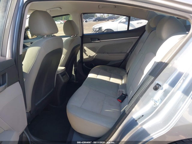 Hyundai Elantra 2017 5NPD84LF7HH081241 Image 8