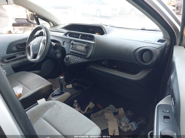 JTDKDTB35E1565934 Toyota 1nz-fxe+1lm
