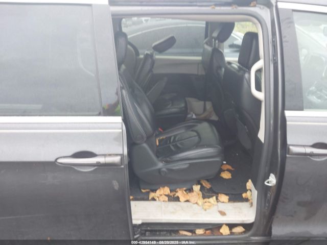 2022 CHRYSLER PACIFICA HYBRID 2C4RC1L72NR206835 Photo 7