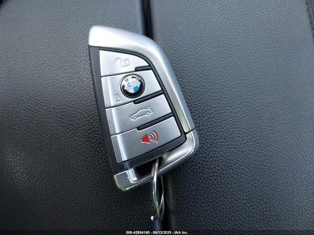 WBAJA7C56KG910678 BMW 530I