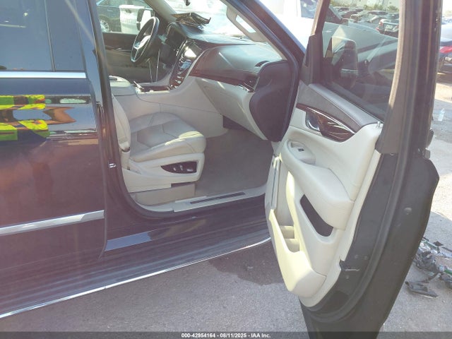 2015 CADILLAC ESCALADE 1GYS4MKJ8FR566643 Photo 4