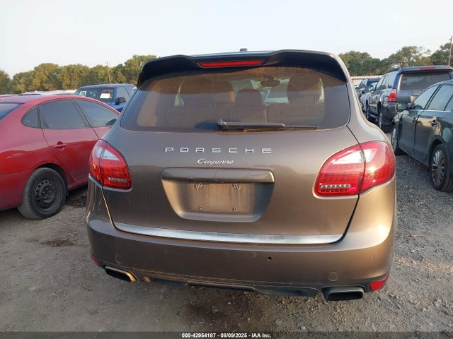 Porsche Cayenne 2014 WP1AA2A20ELA95712 Image 16