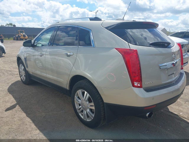 2016 CADILLAC SRX 3GYFNEE34GS527872 Photo 2