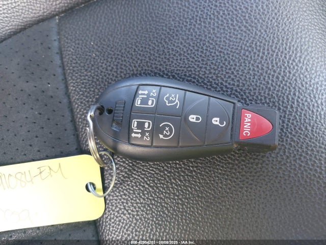 2C4RDGCG4KR753407 Dodge Grand Caravan