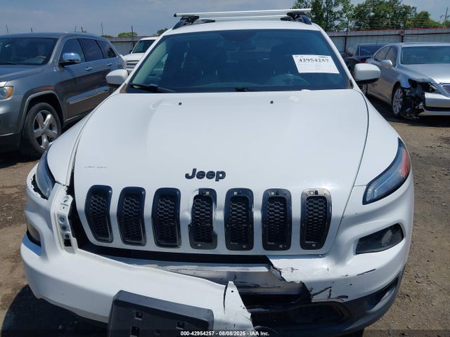 1C4PJLCX0JD621285 Jeep 2018