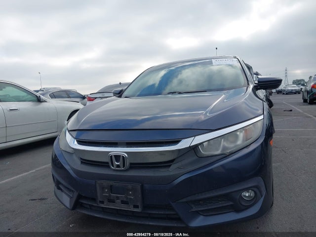 Honda l15b7 2017 19XFC1F33HE207381 Image 13