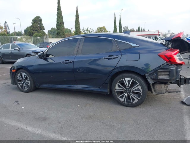 Honda l15b7 2017 19XFC1F33HE207381 Image 15