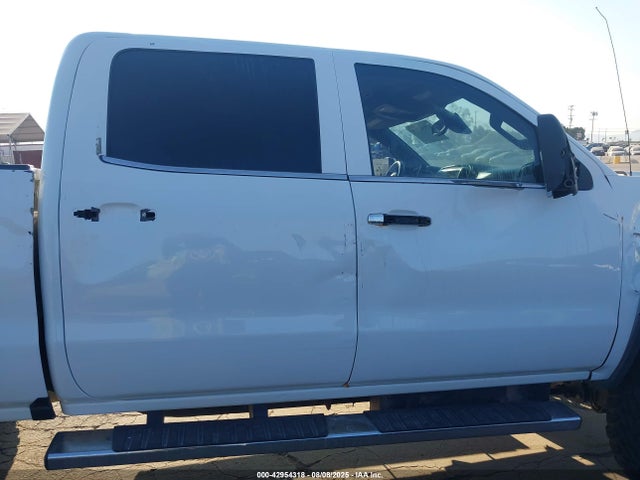 1GT12UE86GF177387 GMC lml - pti, duramax