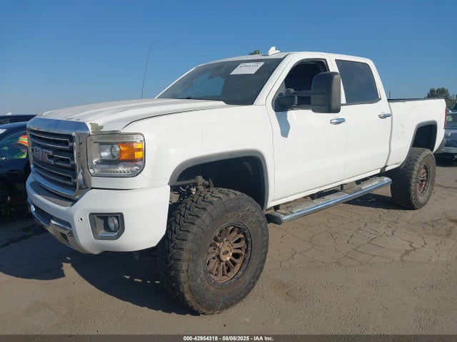 1GT12UE86GF177387 GMC lml - pti, duramax
