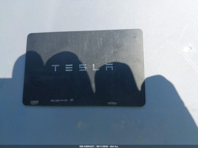 2021 TESLA MODEL Y 5YJYGDEE2MF114261 Photo 10