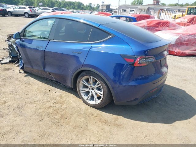 2021 TESLA MODEL Y 5YJYGDEE2MF114261 Photo 2