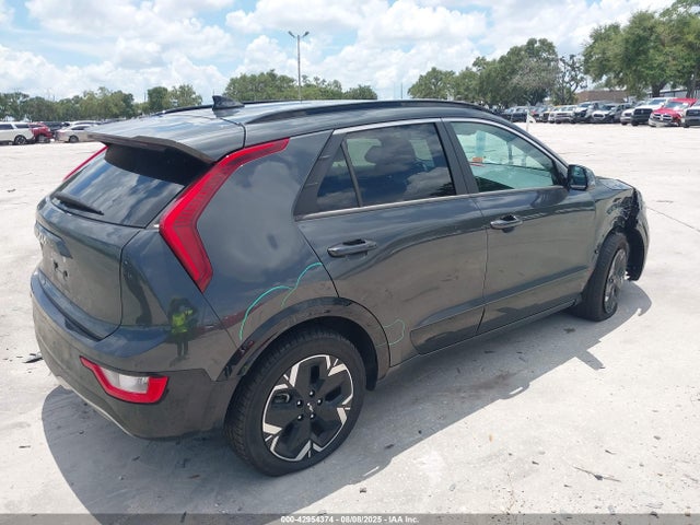 KNDCR3L10R5078299 KIA Niro Ev Wind