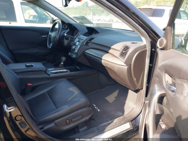 2016 ACURA RDX 5J8TB4H32GL000279 Photo 4