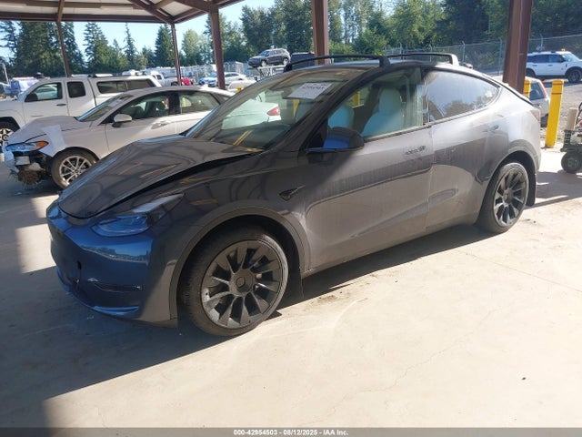 2023 TESLA MODEL Y 7SAYGDEE4PF905382 Photo 1