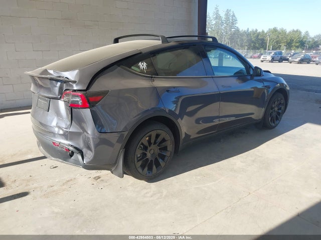 2023 TESLA MODEL Y 7SAYGDEE4PF905382 Photo 3