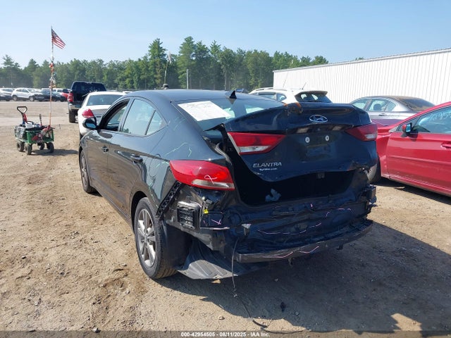 Hyundai 2017 2017 5NPD84LF6HH052104 Image 6