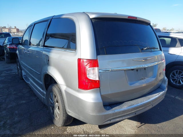 2C4RC1HG0FR716515 Chrysler 2015