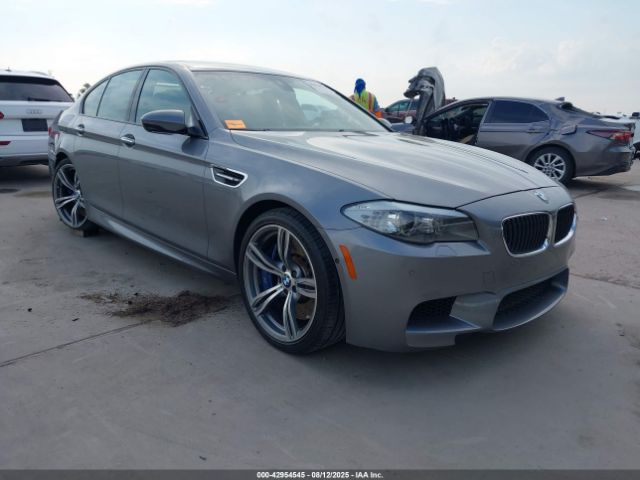 2013 BMW M5 WBSFV9C53DD096298