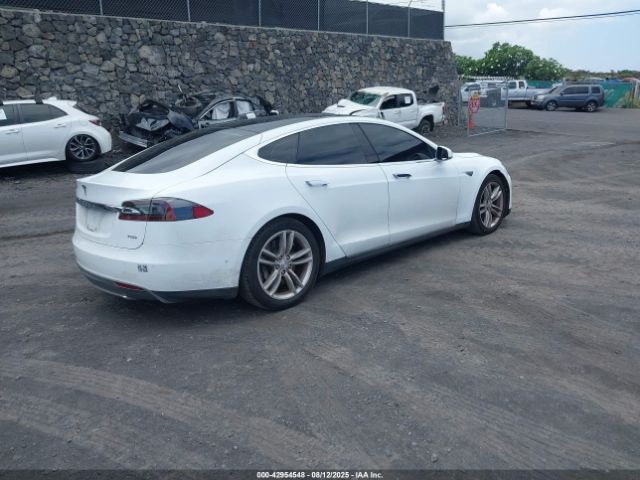 2015 TESLA MODEL S 5YJSA1S28FF098330 Photo 3