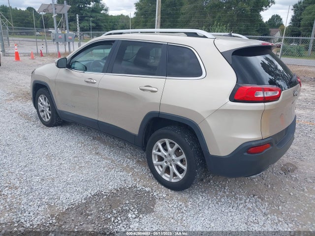 1C4PJLCS4FW628837 Jeep Cherokee