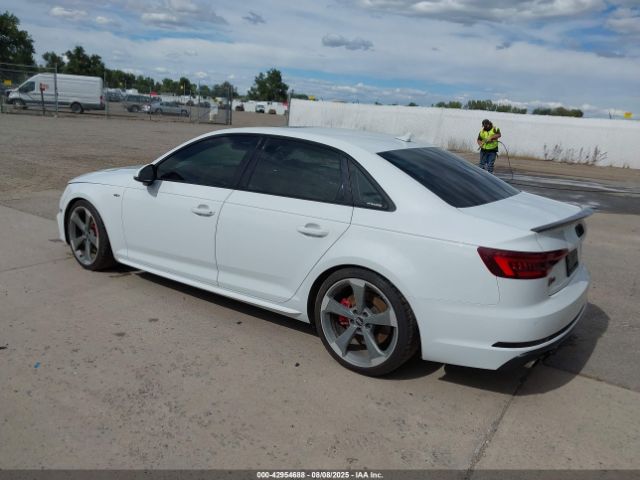 2018 AUDI S4 WAUB4AF44JA136394 Photo 2