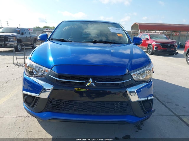 Mitsubishi mivec 2018 JA4AP3AU9JZ009502 Image 11