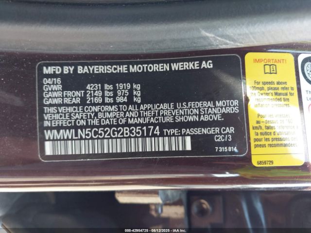 2016 MINI CLUBMAN WMWLN5C52G2B35174 Photo 8