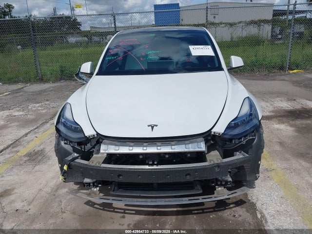 5YJYGDEE0MF246676 Tesla Model Y