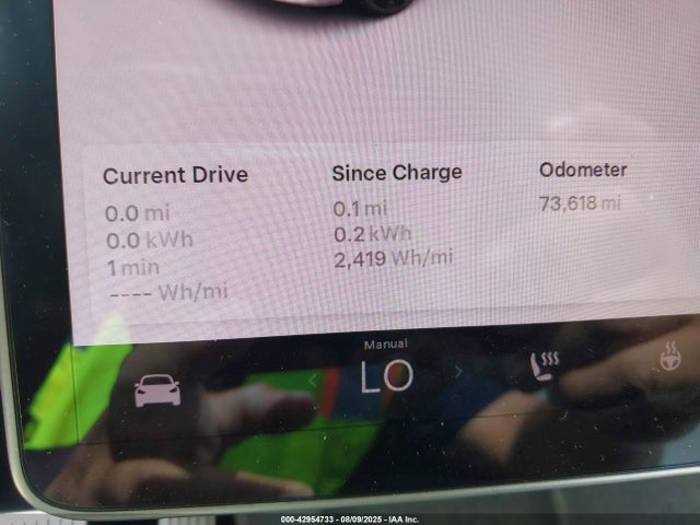 2021 TESLA MODEL Y 5YJYGDEE0MF246676 Photo 6