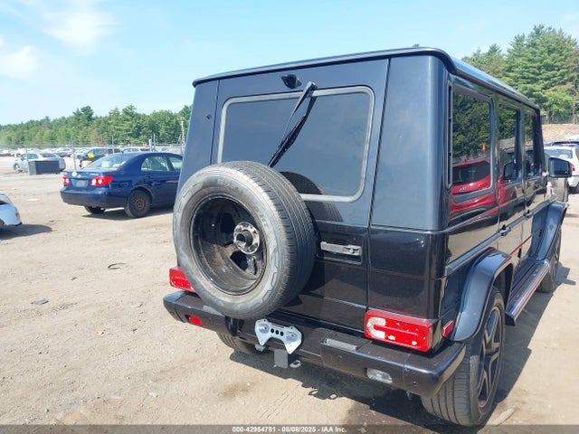 WDCYC3HF2FX240570 Mercedes-Benz G-Class