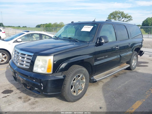 2005 CADILLAC ESCALADE ESV 3GYFK66N65G112891 Photo 1