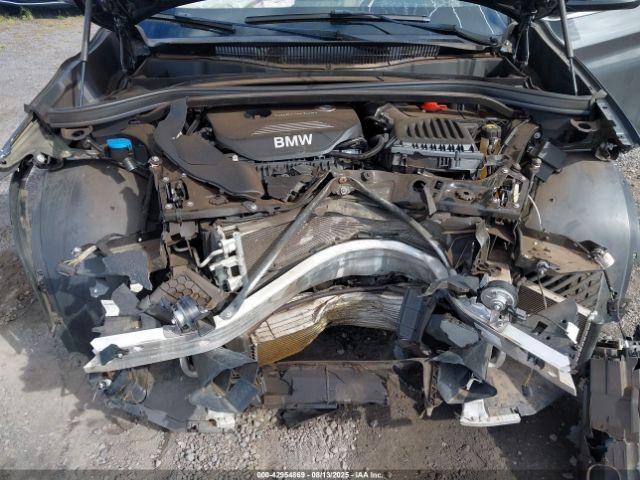 2019 BMW X1 WBXHT3C5XK3H35594 Photo 9