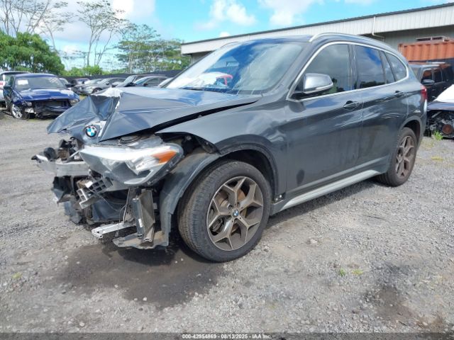 2019 BMW X1 WBXHT3C5XK3H35594 Photo 1