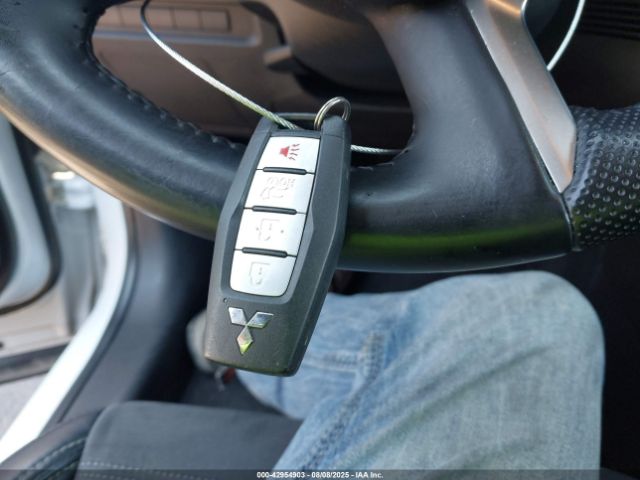 2023 MITSUBISHI OUTLANDER JA4J3UA85PZ034703 Photo 10