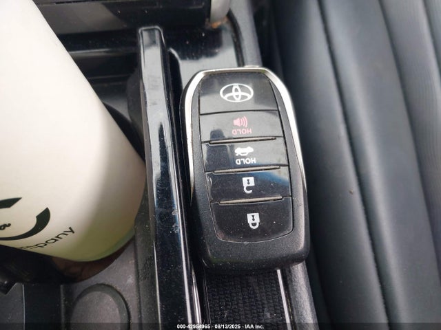 Toyota 4jm 2019 JTDBVRBDXKA005699 Image 11