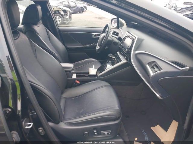 Toyota 4jm 2019 JTDBVRBDXKA005699 Image 5
