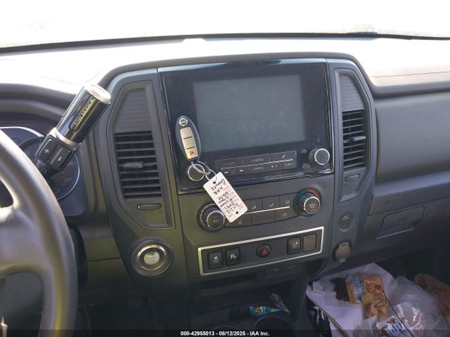 Nissan 2021 2021 1N6AA1EE6MN506045 Image 11