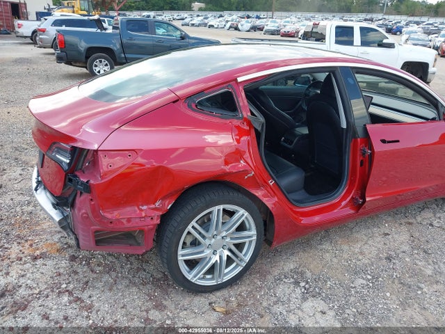 2019 TESLA MODEL 3 5YJ3E1EB6KF537135 Photo 5