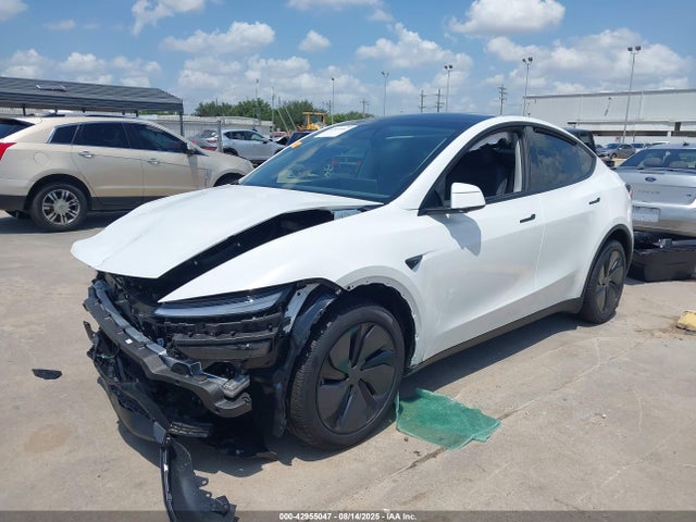 2026 TESLA MODEL Y 7SAYGDEE1TA396729 Photo 1