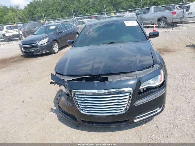 Chrysler 300 2014 2C3CCARGXEH265042 Image 13