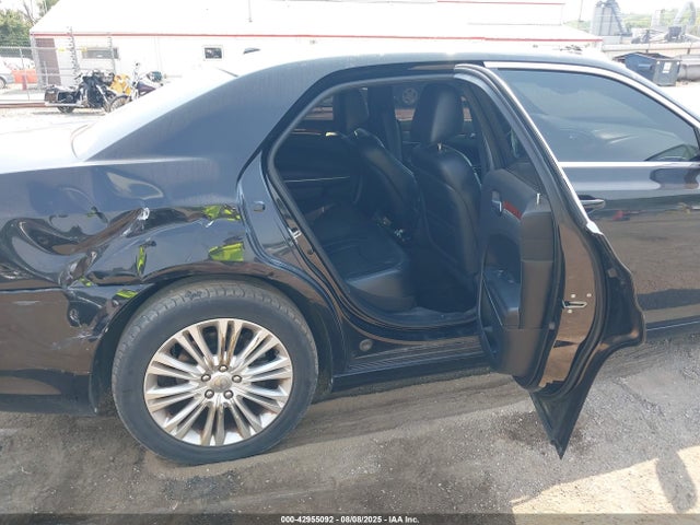 Chrysler 300 2014 2C3CCARGXEH265042 Image 8