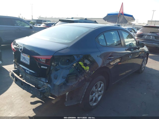 JM1BN1U74H1130540 Mazda pe