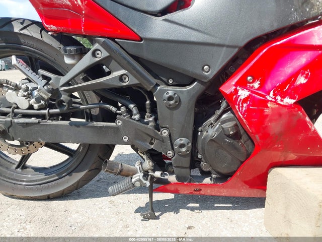 42955167 :رقم المزاد ، JKAEXMJ179DA45052 vin ، 2009 Kawasaki Ex250 J مزاد بيع