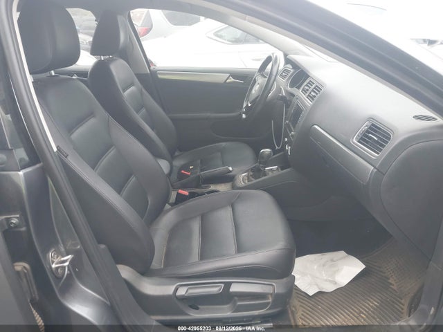 3VWD67AJ4GM259305 Volkswagen 1.4t