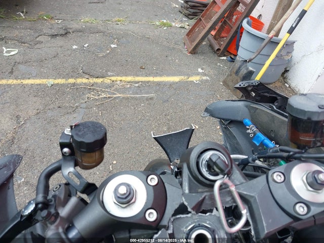 JKBZXNJ17GA000109 Kawasaki Ninja Zx-14r