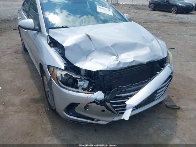 KMHD84LF9HU201249 Hyundai 2017