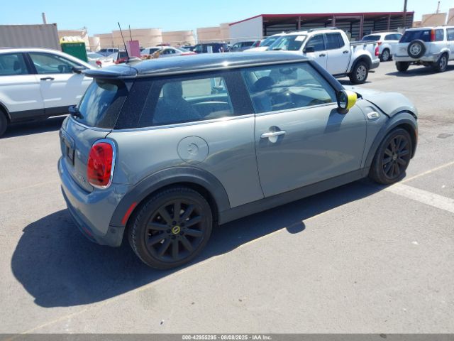 2021 MINI SE HARDTOP WMWXP3C0XM2M93913 Photo 3