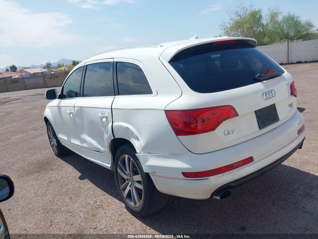 2015 AUDI Q7 WA1LGAFE1FD003292 Photo 2