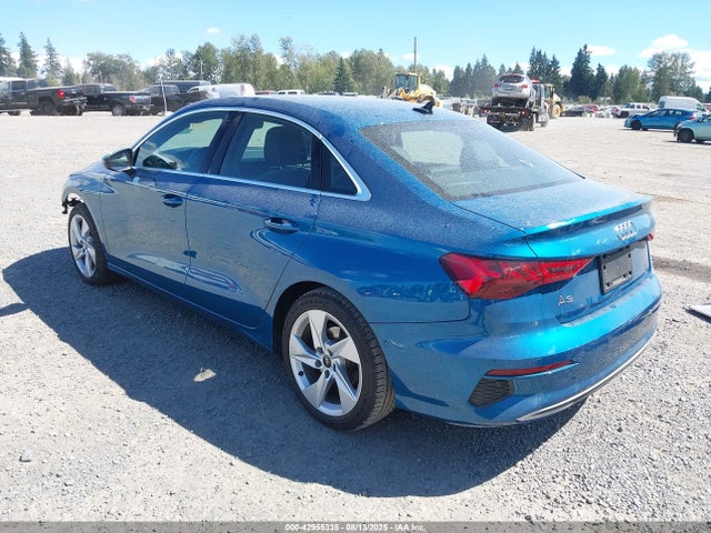 WAUBUDGY4NA105316 Audi 40 tfsi